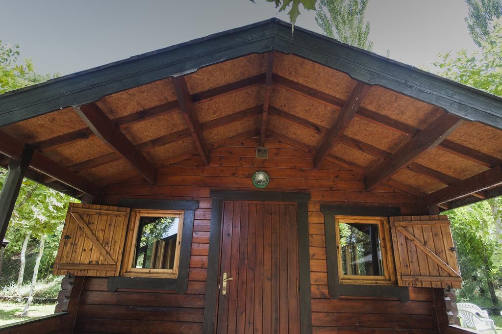Camping & Bungalows Ligueerre De Cinca Экстерьер фото