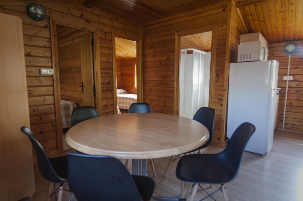 Camping & Bungalows Ligueerre De Cinca Экстерьер фото