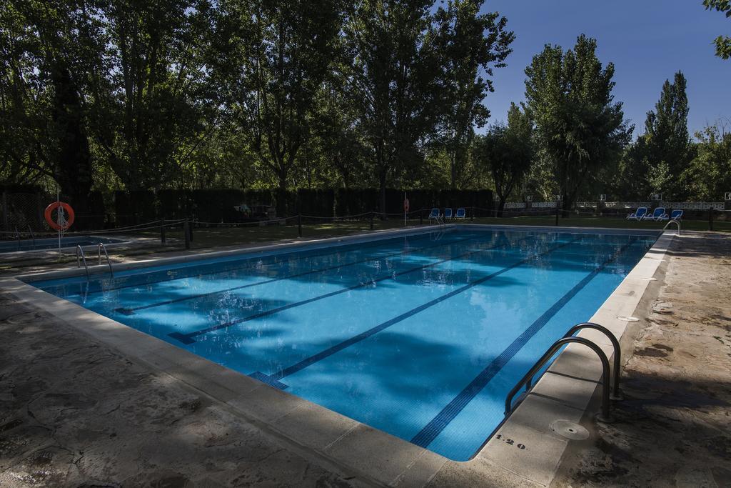 Camping & Bungalows Ligueerre De Cinca Экстерьер фото