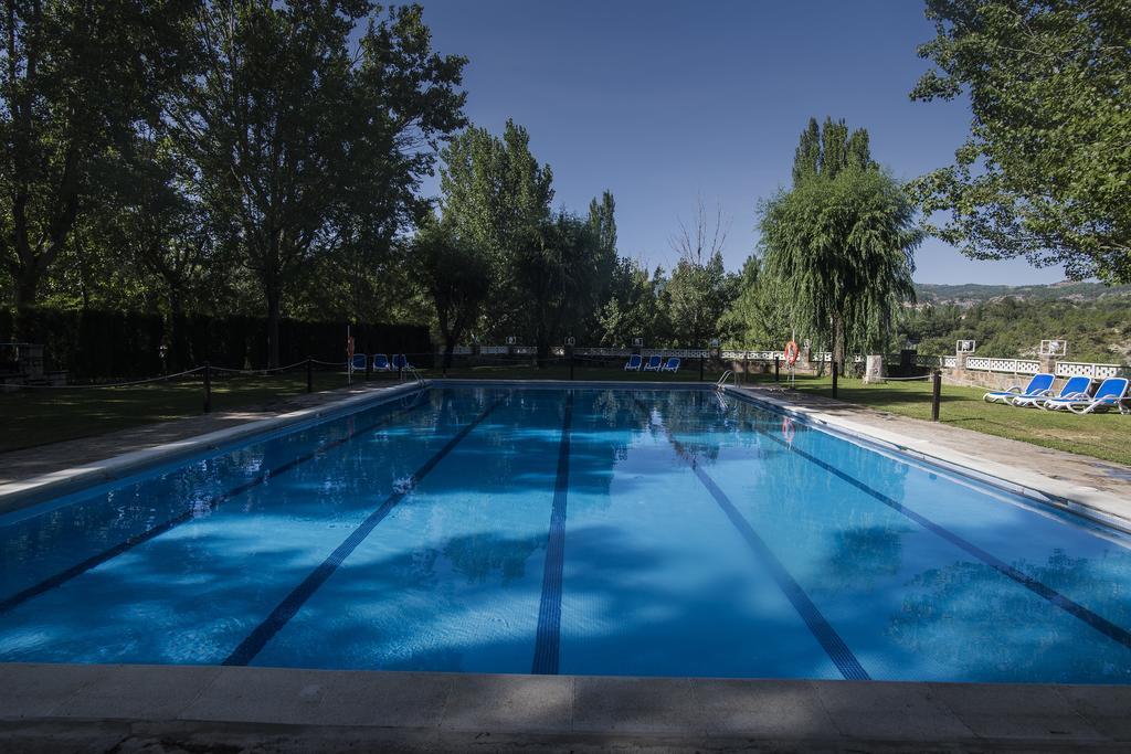 Camping & Bungalows Ligueerre De Cinca Экстерьер фото